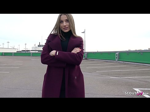 ❤️ SCOUT ALLEMAND EST UN RÊVE TOUCHANT STEELE, PARKING TELLTALE ET SEXY POUR L'ARGENT ❌ Porno de qualité at us ❌️❤