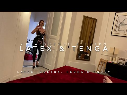 ❤️ Demi-soeur rousse en costume de latex baisée par son demi-frère ❌ Porno de qualité at us ❌️❤